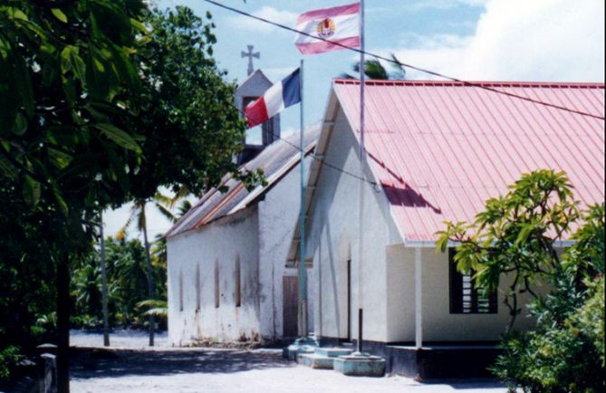 Maison communale de Amanu, Tuamotu © Tahiti Heritage