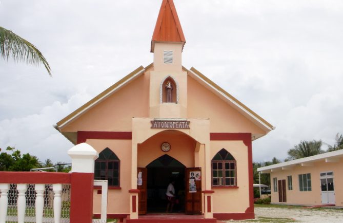 Eglise de Arutua en 2009