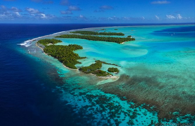 Motu ouest de la passe de Tetamanu à Fakarava. Photo Pierre Lesage