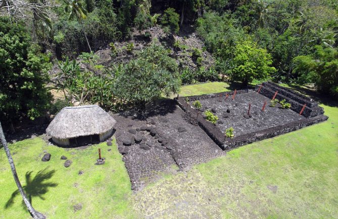 Marae Arahurahu de Paea. Photo Pierre Lesage