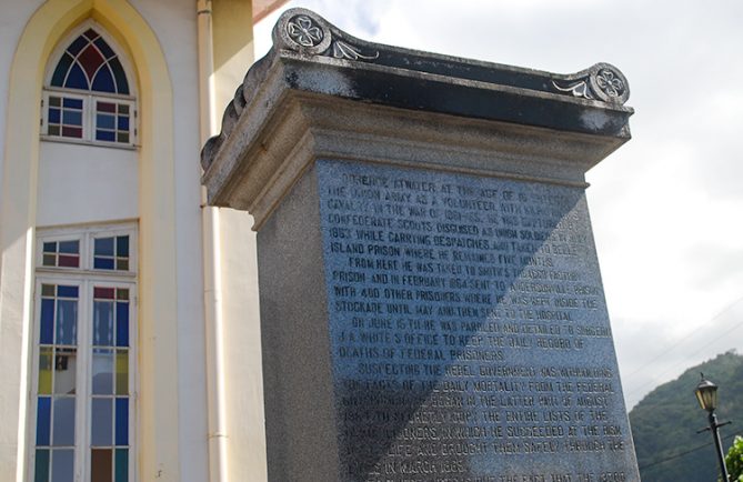 Tombe de Dorence Atwater, héros de la guerre de sécession