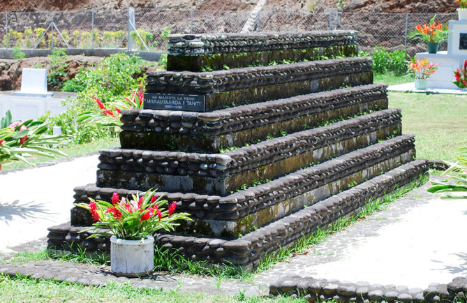 Tombeau de la reine marau de Tahiti