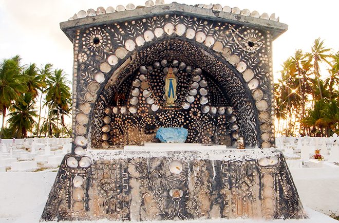 Grotte de Lourdes à Reao, Tuamotu