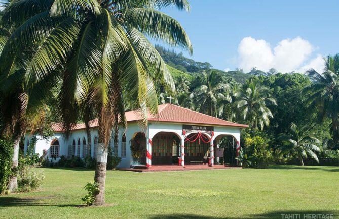 Eglise Saint-Pierre de Faaone, Tahiti © Tahiti Heritage