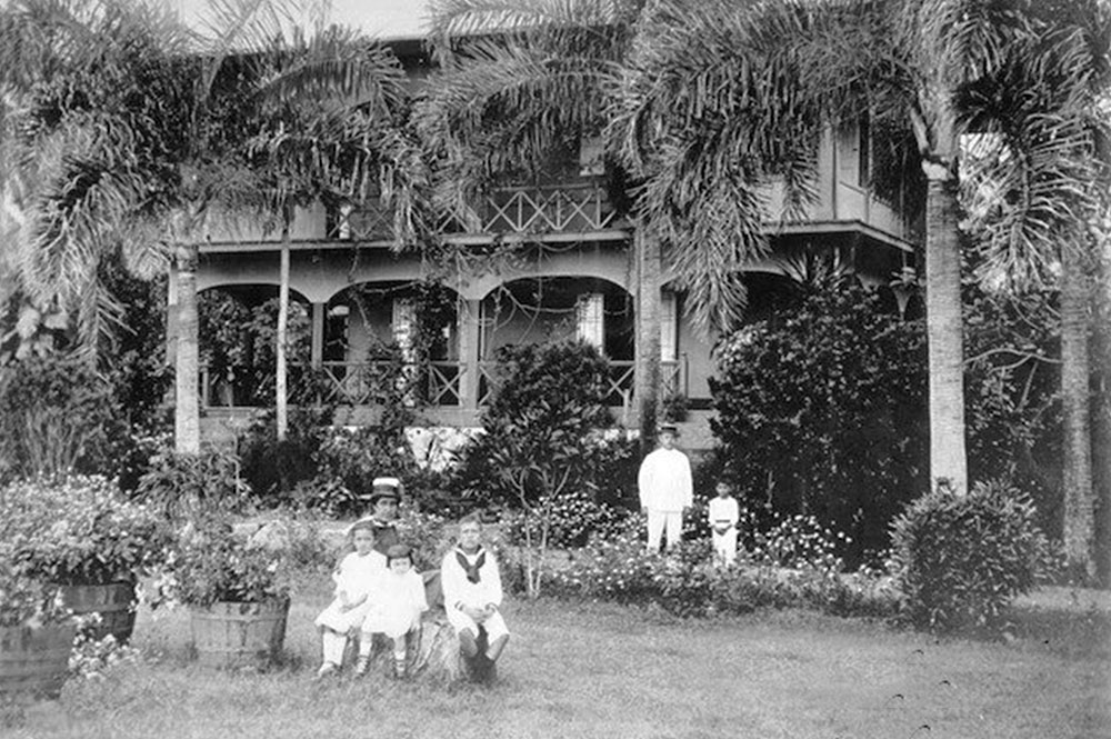 Maison blanche de la famille Brander à Hitimahana Mahina. Coll. Astrid Hoffman Brander