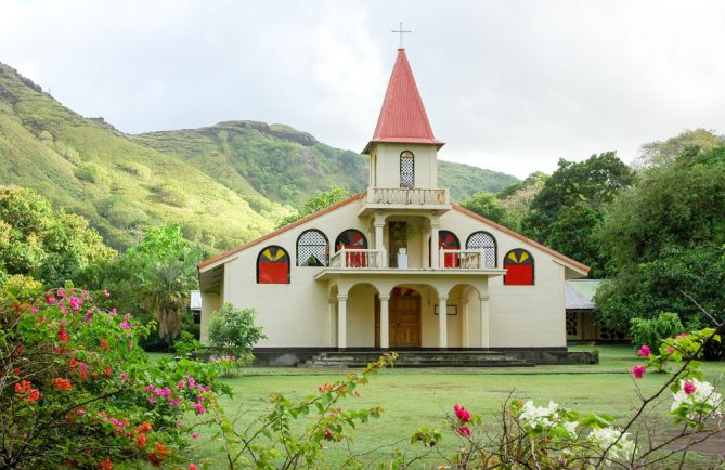 Eglise de l'Immaculée-Conception de Vaipaee. Photo Claude Serra