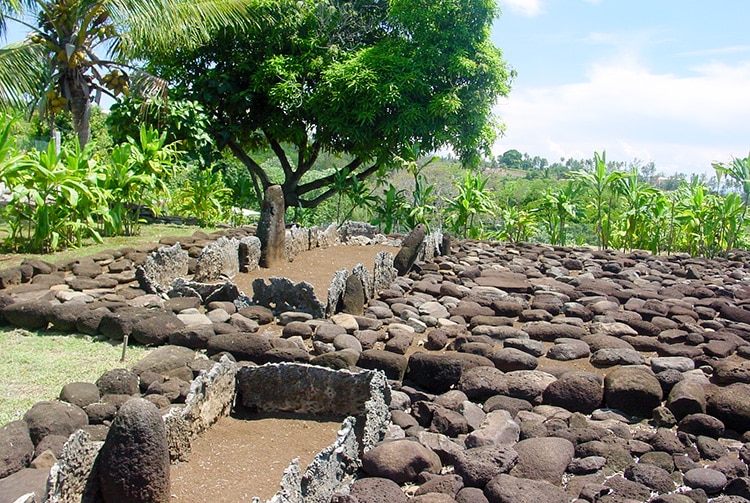 Marae Tefana i ahurai a tama de Faa'a