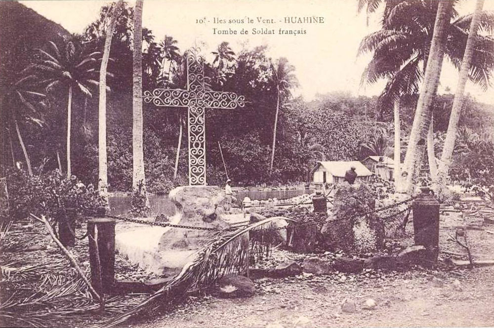 Tombe des marins du navire l'Uranie de Maeva - Huahine