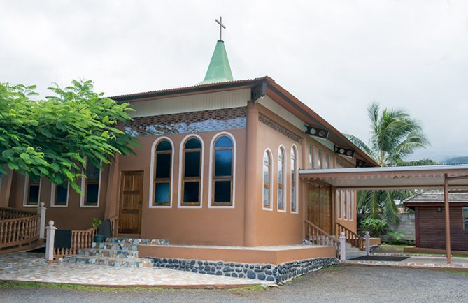 Eglise Christ-Roi de Faa'a, Tahiti. 2015