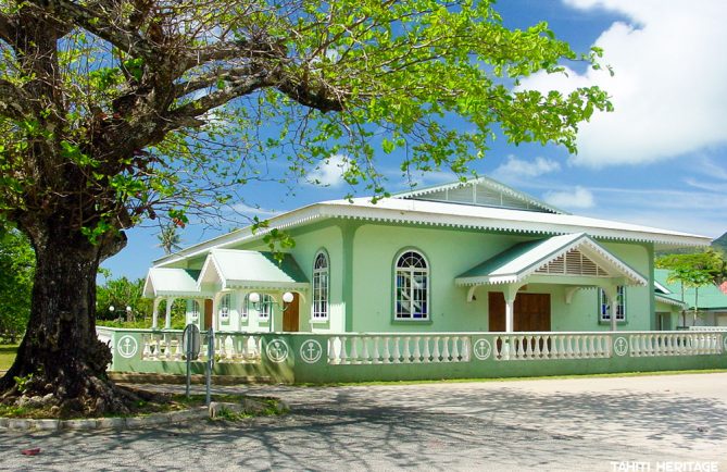 Temple protestant de Mataura, Tubuai. © Tahiti Heritage