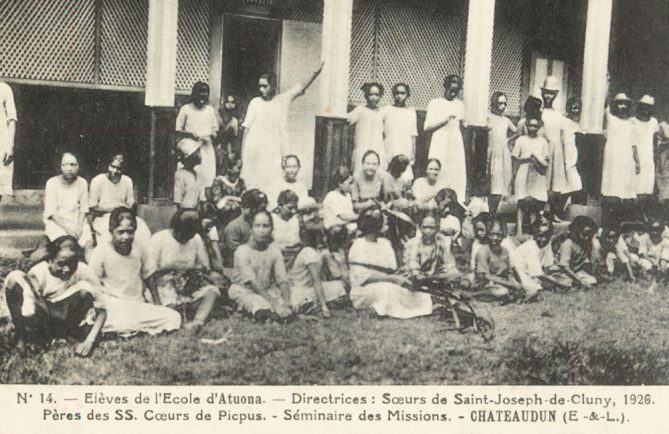 Ecoles des soeurs d'Atuona, Hiva Oa en 1926