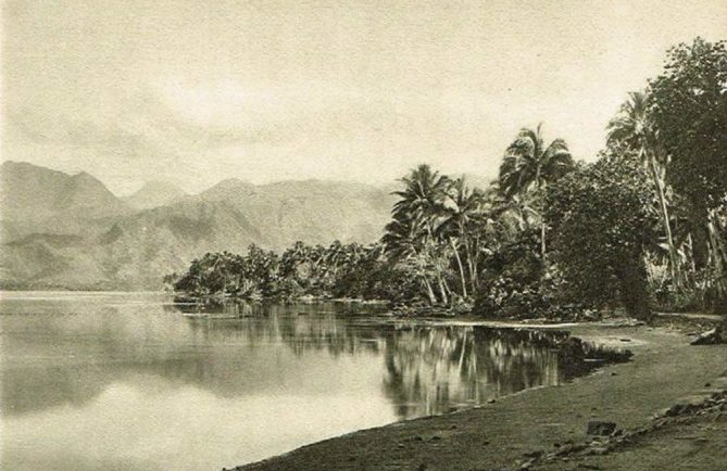 Toahutu, dans la baie de Taravao - Tahiti