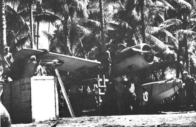 Avion à Bora Bora en 1941