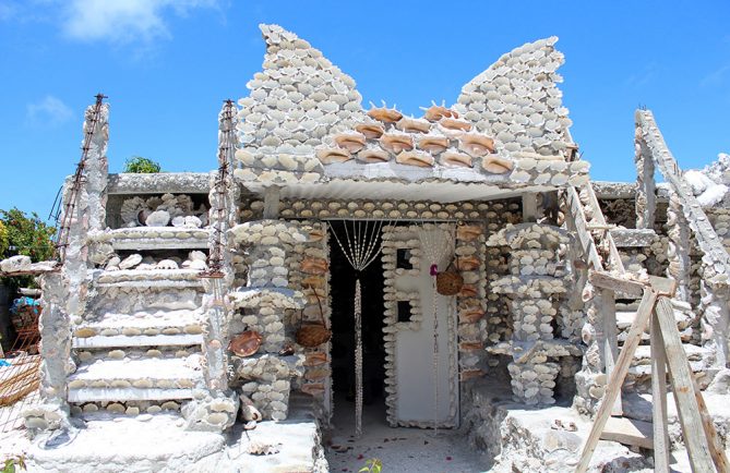 Maison en coquillage de Maupiti. Photo lesaventuresdemariane