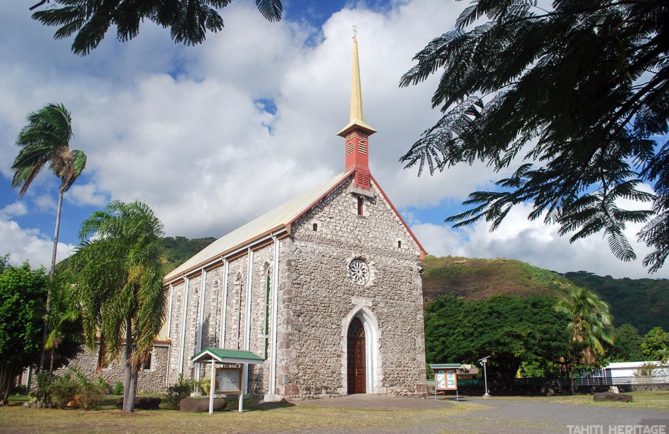 Eglise Saint-François-Xavier de Paea © Tahiti Heritage